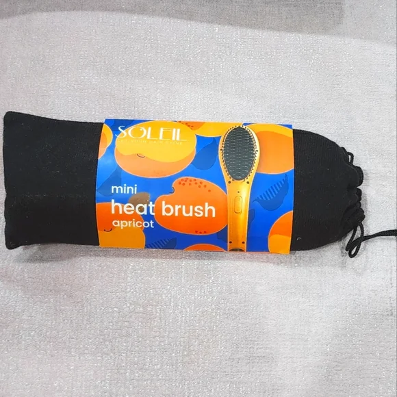 SOLEIL HAIR TOOLS Mini Heat Brush Apricot New In Bag..... Reg $165 Soleil Mini Heat Brush | Apricot Color – FaceTreasures main image 3